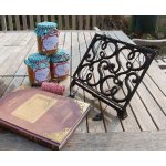 Stojan na kuchařku SECRETS DU POTAGER litinový, antik, 28 x 18 x 19 cm - dárkové balení (DOPRODEJ)|Esschert Design – Sleviste.cz