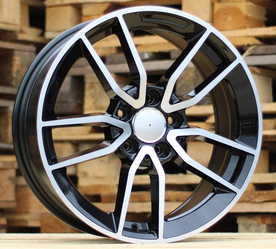 Racing Line B5461 8x18 5x112 ET40 black polished