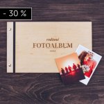 dřevěné fotoalbum Rodina: FORMÁT FOTOALBA na šířku, POČET LISTŮ 45, FORMÁT FOTOALBA na výšku, POČET LISTŮ 20 s prokladovými listy, BARVA LISTŮ bílá