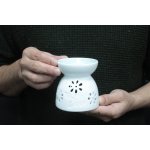 Aromalampa – Květiny s petrolejovou miskou – Hledejceny.cz