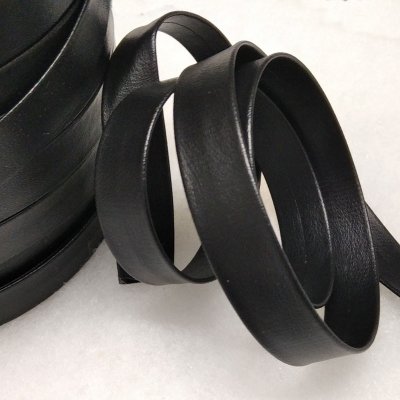 Šikmý proužek kožený 10 mm barva černá 332 – Zboží Mobilmania