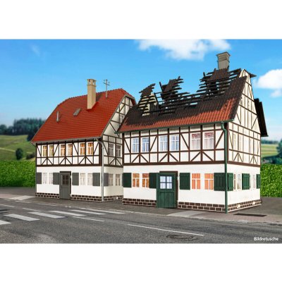 Piko vyhořelý hrázděný dům 65011 – Zboží Dáma