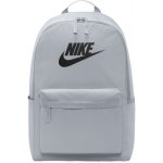 Nike Heritage světle šedá 25 l – Sleviste.cz