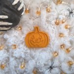 Zubatá dýně | Vykrajovátka a razítka na Halloween – Zboží Dáma