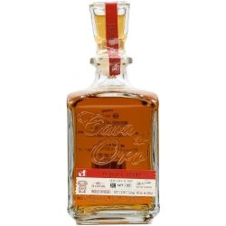 Cava de Oro Añejo 40% 0,7 l (holá láhev)