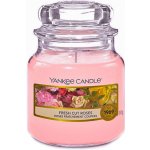 Yankee Candle Fresh Cut Roses 104 g – Hledejceny.cz