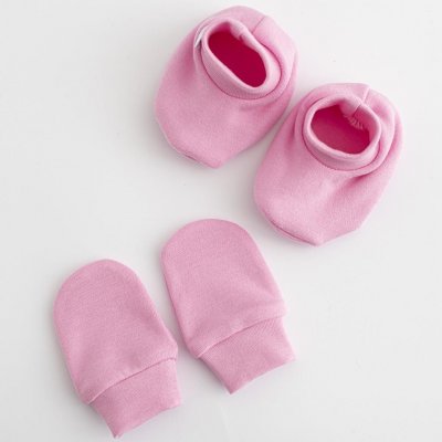 New Baby Kojenecký bavlněný set-capáčky a rukavičky Casually dressed růžová – Zboží Mobilmania