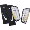 Fotbal - chrániče Nike Mercurial Lite SuperLock bílá/černá/zlatá