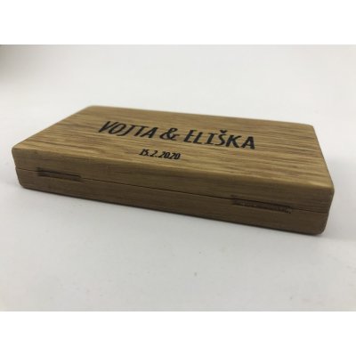 Wook dřevěná krabička na svatební prstýnky Twin dub TWI/DUB text: s vypáleným textem – Zboží Dáma