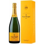 Veuve Clicquot Brut 12% 0,75 l (karton) – Zboží Dáma