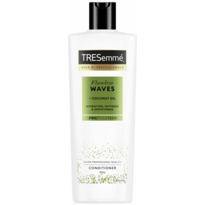 TRESemmé Flawless Waves hydratační kondicionér pro vlnité a kudrnaté vlasy 400 ml – Sleviste.cz