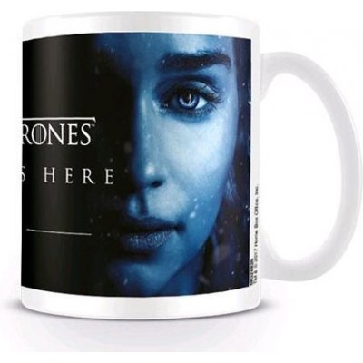 Hole in the Wall MG24826 Game of Thrones Mug Winter Is Here Daenerys hrnek 300 ml – Zboží Mobilmania