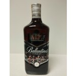 Ballantine‘s Finest Kiss Edition 40% 0,7 l (holá láhev) – Zboží Dáma