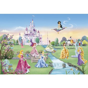 Komar 8-414 Obrazová fototapeta Disney Princess Castle rozměry 368 x 254 cm