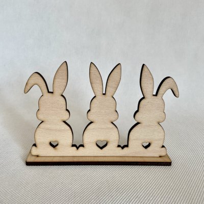 3 dřevění zajíčci v podstavci, Přírodní, 14 cm – Sleviste.cz