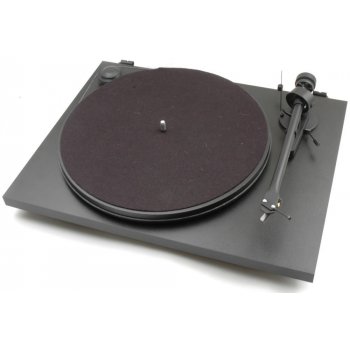 Pro-Ject Essential II USB + OM5