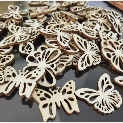 Dekorace dřevo Motýl vyřezávaný 30mm - 10ks – Zboží Mobilmania