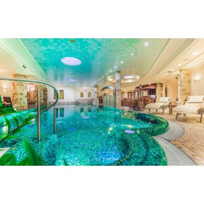 Karlovy Vary: Luxusní Hotel Carlsbad Plaza ***** s neomezeným wellness s 5 bazény a 7 druhy saun snídaně 3 dny pro 2 osoby – Zbozi.Blesk.cz