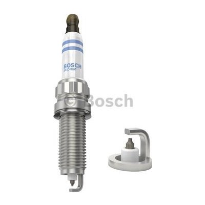 Zapalovací svíčka Bosch pro motory Citroen 1.4VTi a 1.6VTi v C3, C4, C4 Picasso, C5 a Berlingo (0242129512, 5960L0)