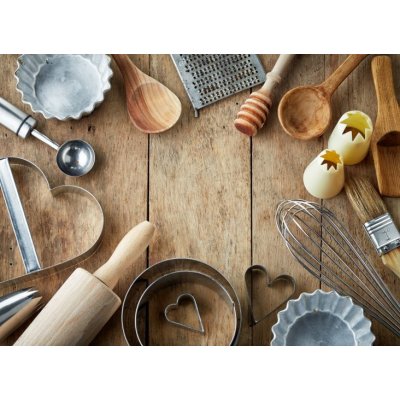 WEBLUX 69903671 Fototapeta vliesová kitchen utensil kuchyňské nádobí rozměry 100 x 73 cm – Zboží Mobilmania