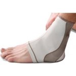 Mueller 4547 Adjustable Ankle Support kotníková ortéza/bandáž – Zboží Dáma
