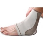 Mueller 4547 Adjustable Ankle Support kotníková ortéza/bandáž – Zboží Mobilmania