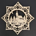 AMADEA Dřevěná ozdoba hvězda s kostelem 9 cm – Hledejceny.cz