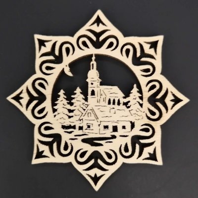 AMADEA Dřevěná ozdoba hvězda s kostelem 9 cm – Hledejceny.cz