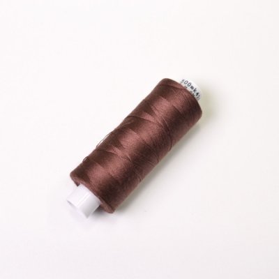 Takoy Polyesterová nit Arena 500 m barva hnědá – Sleviste.cz