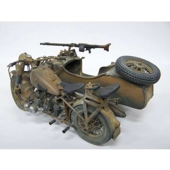 Italeri German Military Motorcycle with Sidecar 1:9