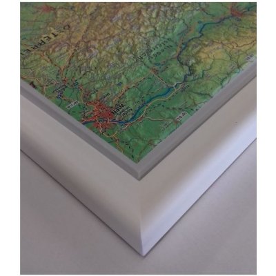 Georelief Rusko - plastická mapa 80 x 60 cm Varianta: mapa v dřevěném rámu, Provedení: Pinos bílý