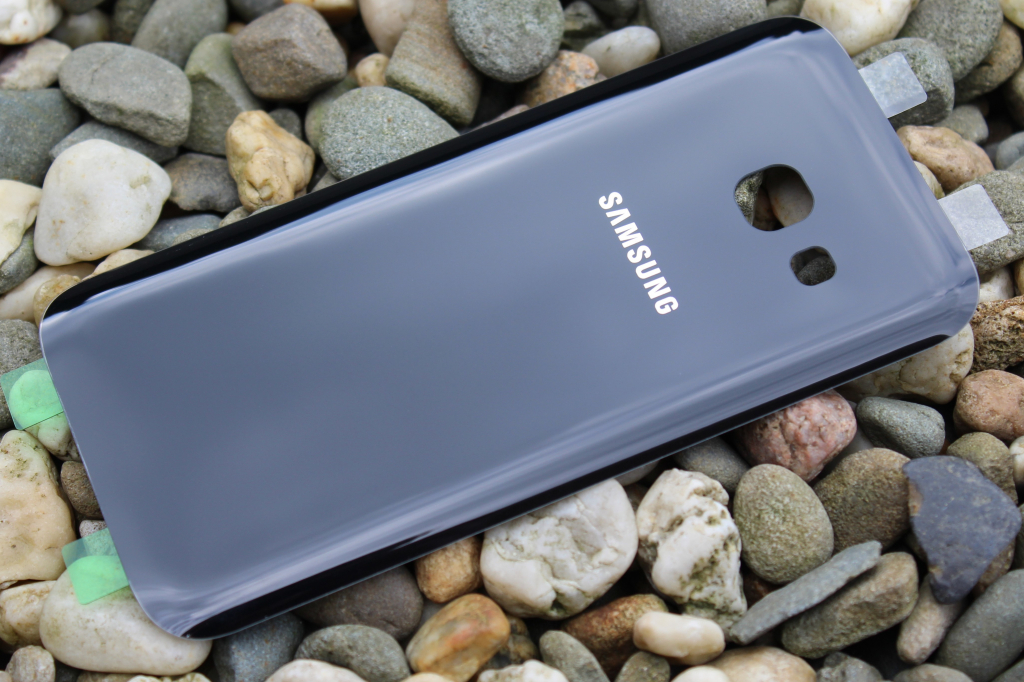Kryt Samsung A320 Galaxy A3 2017 zadní černý