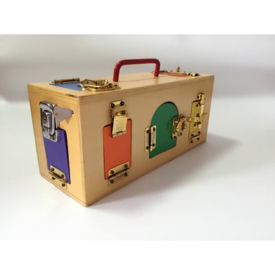 Montessori Velký box se zámky – Sleviste.cz