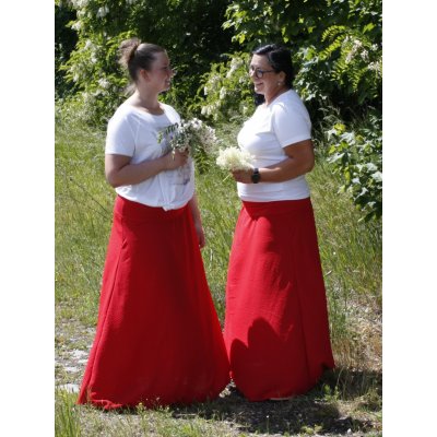 Ebbie sukně dlouhá mačkaná viskóza červená – Sleviste.cz