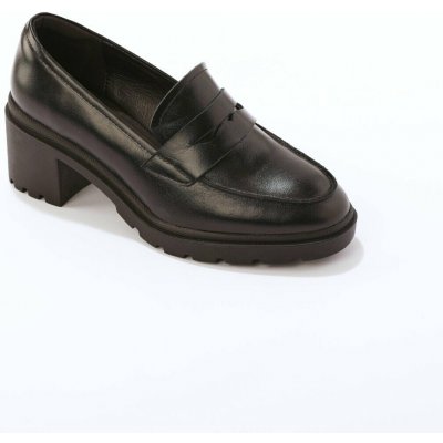 Kožené mokasíny na podpatku černá – Sleviste.cz