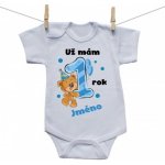 Boodyy Body s krátkým rukávem Už mám rok s Medvídkem a jménem dítěte Chlapec – Zboží Dáma