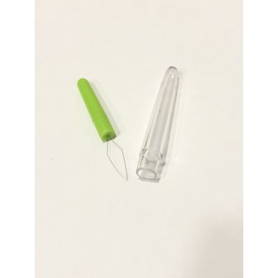 Navlékač nití v plastovém pouzdře množství: 100 – Zboží Mobilmania