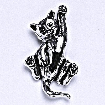 Čištín Stříbrný přívěsek s patinou kočka P 966