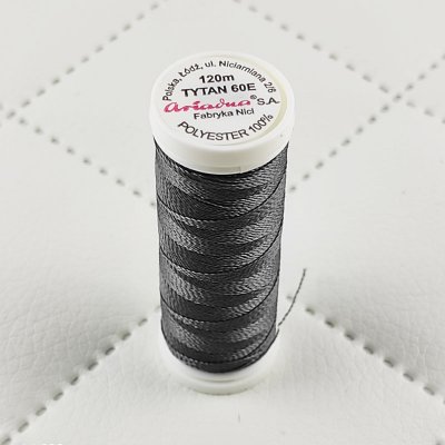 Šijacia niť Titan 60E 120 m farba grafitová 2680 malá – Hledejceny.cz