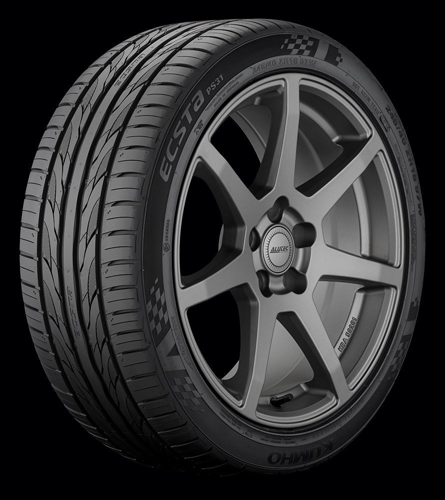 Kumho Ecsta PS31 215/50 R17 95W