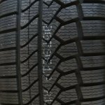 Goodride Zuper Snow Z-507 225/40 R18 92V