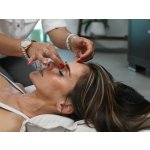 Omlazující termolifting se zlatou kolagenovou maskou – Hledejceny.cz