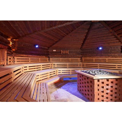 Večerní relaxace v Saunovém světě i Paláci relaxu s masáží v Aquapalace Čestlice – Hledejceny.cz