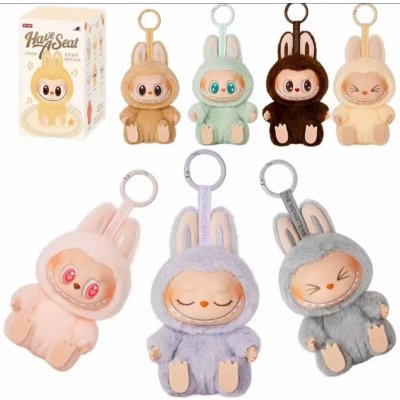 Přívěsek na klíče Panenka Plyšák LABUBU Velká sedící Hračka V2 15 cm Překvapení – Sleviste.cz