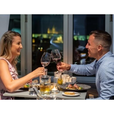 Degustační menu s vinným párováním pro 2, Praha – Hledejceny.cz