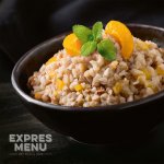 EXPRES MENU Pohanková kaše s meruňkami 300 g – Sleviste.cz
