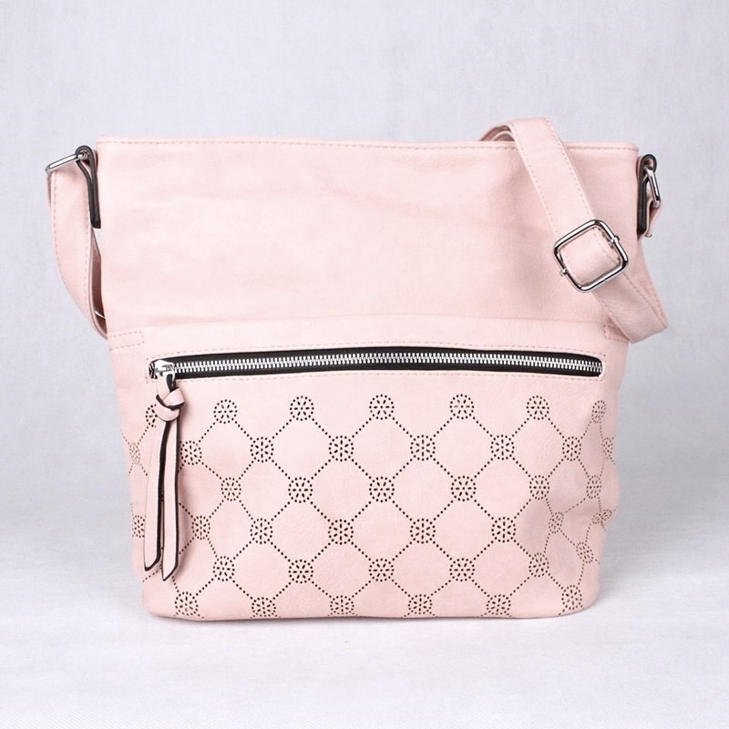 Středně velká růžová crossbody kabelka LIDA 736