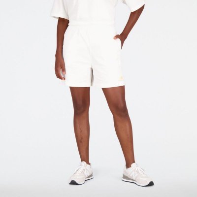 New Balance Dámské šortky Essentials Bloomy Shorts W NBWS31551SST – Hledejceny.cz