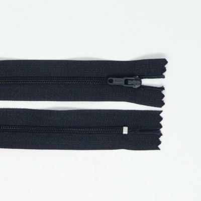 Spirálový zip, šíře 3 mm, délka 65 cm, tmavě modrá – Hledejceny.cz
