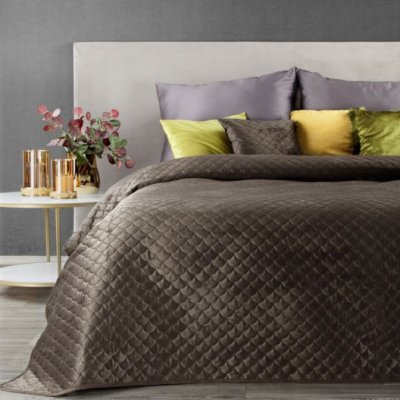 DumDekorace přehoz na postel jednobarevný hnědé barvy s prošíváním 220 x 240 cm – Zboží Mobilmania
